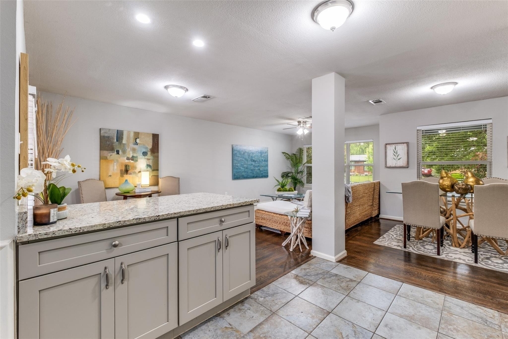 2600 San Marcus Avenue - Photo 8