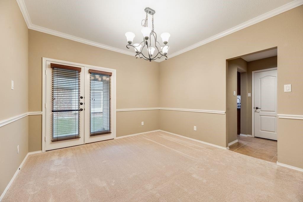 1202 Chestnut Hill Drive - Photo 11