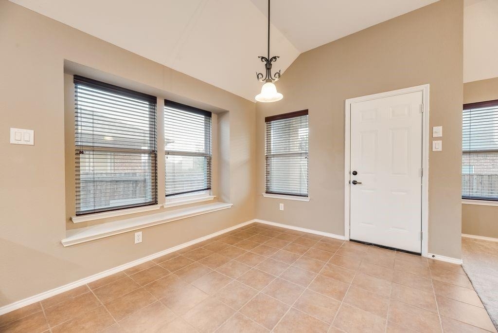1202 Chestnut Hill Drive - Photo 10