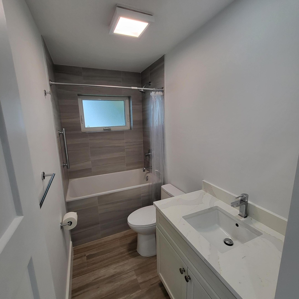 811a Nw 30th Court - Photo 3