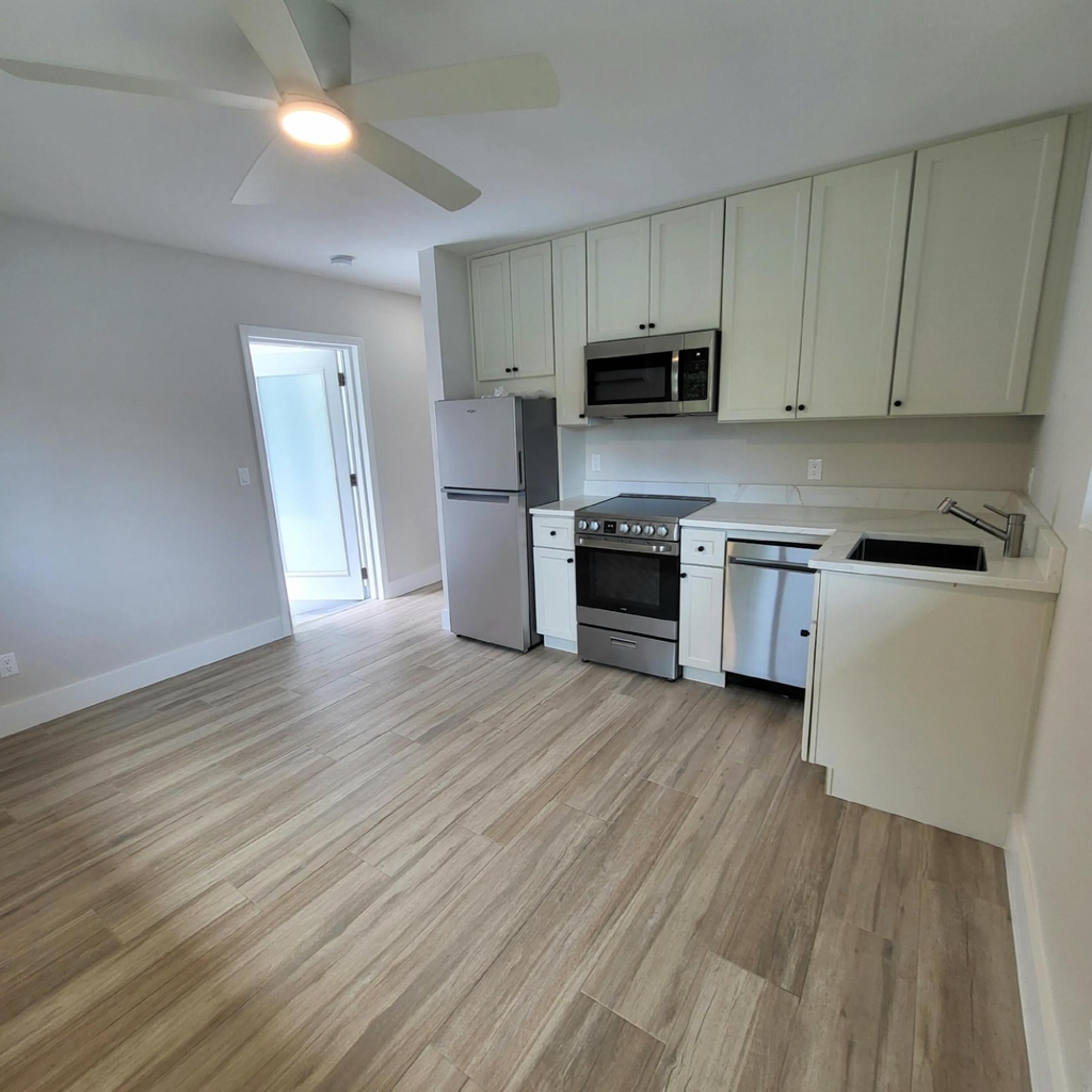 809a Nw 30th Court - Photo 3