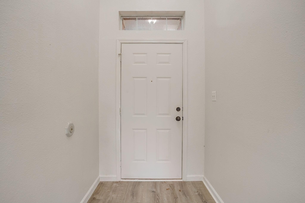 1512 Clover Lane - Photo 3