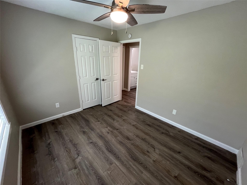 1843 Greendale Drive - Photo 14