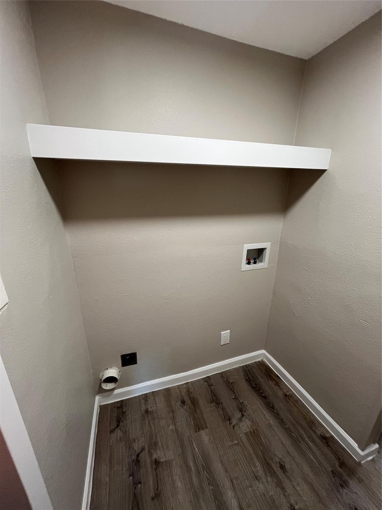 1843 Greendale Drive - Photo 8