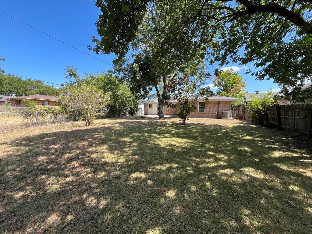 1843 Greendale Drive - Photo 22