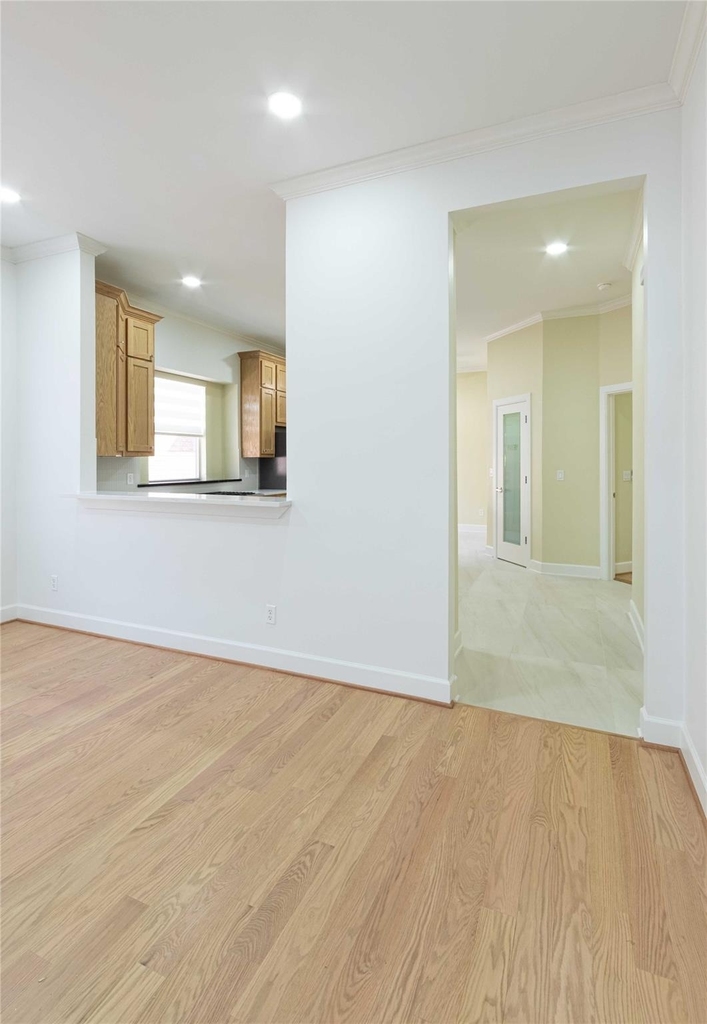 6080 Thursby Avenue - Photo 6