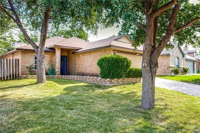 6817 Haltom Road - Photo 16