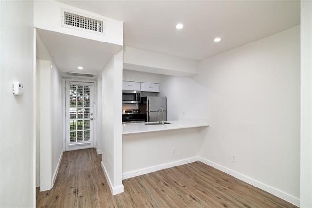 2722 Throckmorton Street - Photo 8