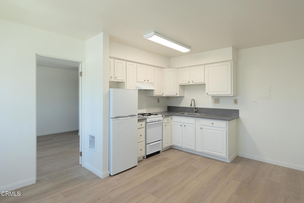 3901 Saviers Road - Photo 2