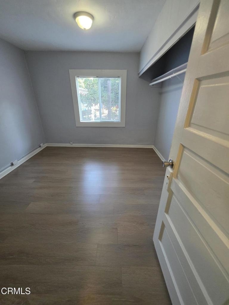 235 E Warner Street - Photo 7