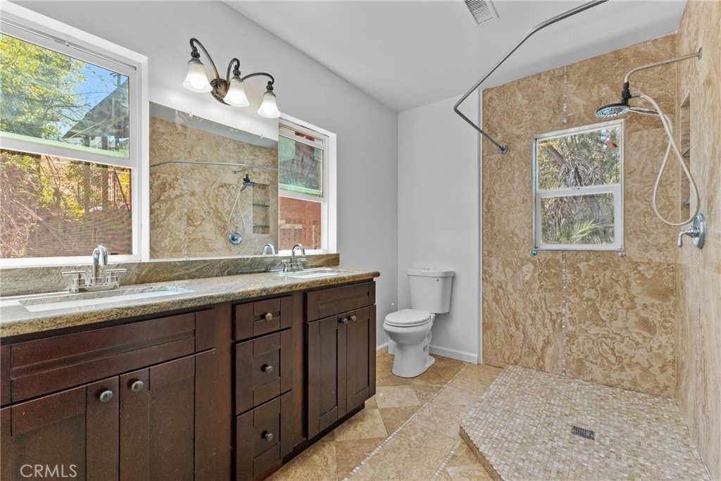 12833 Castle Court Drive - Photo 16