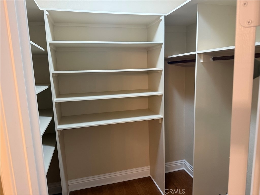 31581 Lakeridge Court - Photo 18