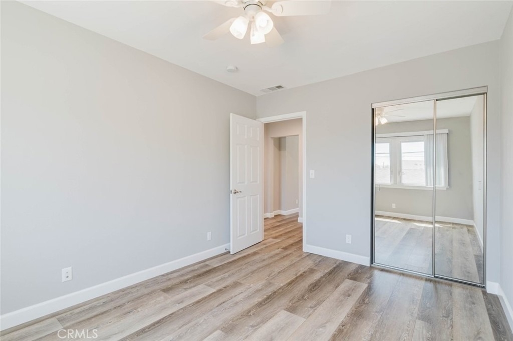 3002 W Victory Boulevard - Photo 20