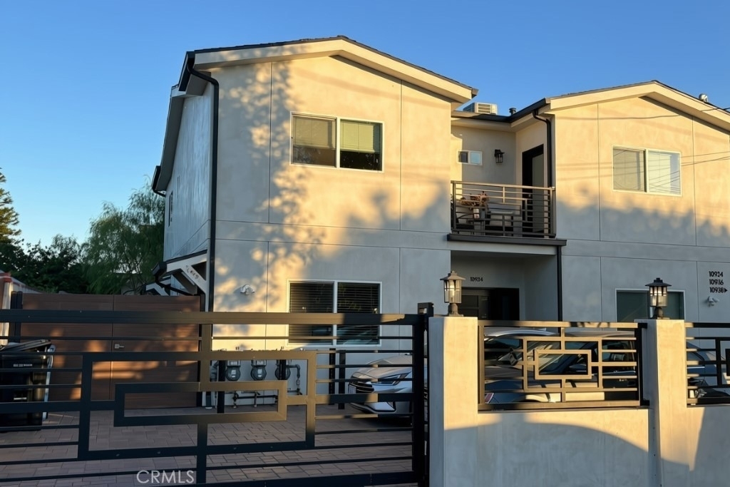 10936 Nettleton Street - Photo 11