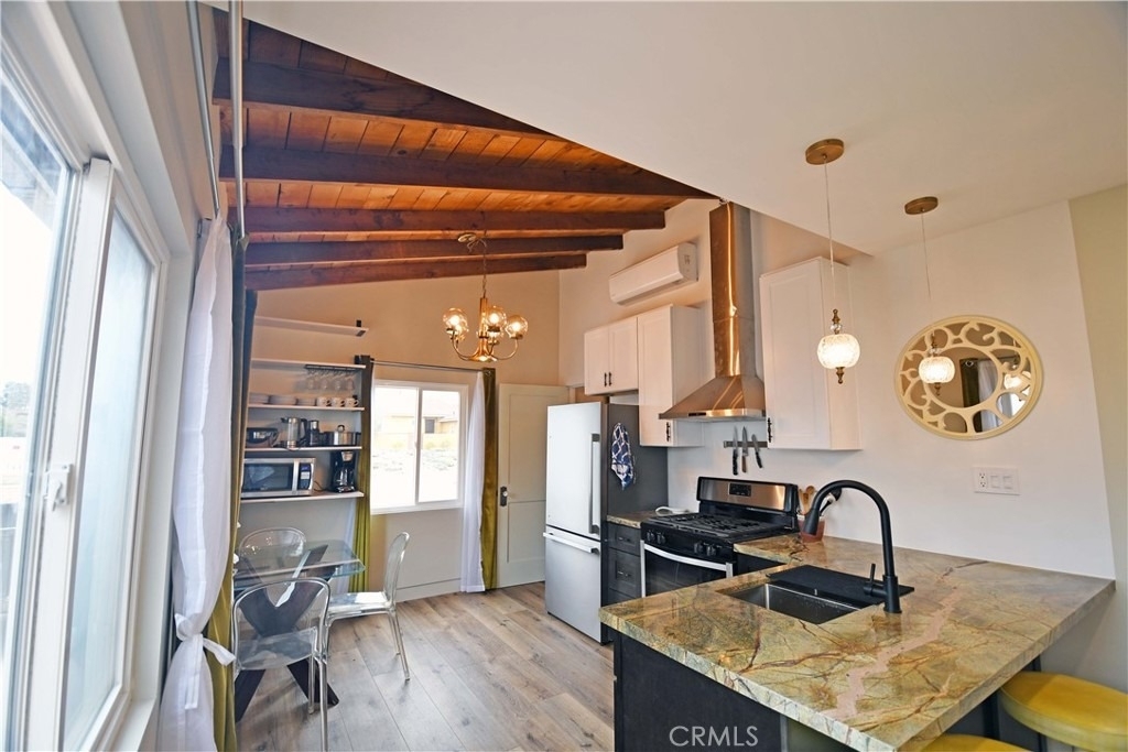 117 Kenneth Street - Photo 2