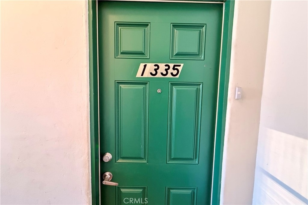 1335 N Alexandria Avenue - Photo 12