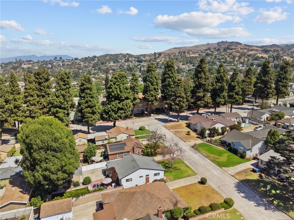 6013 Gregory - Photo 38