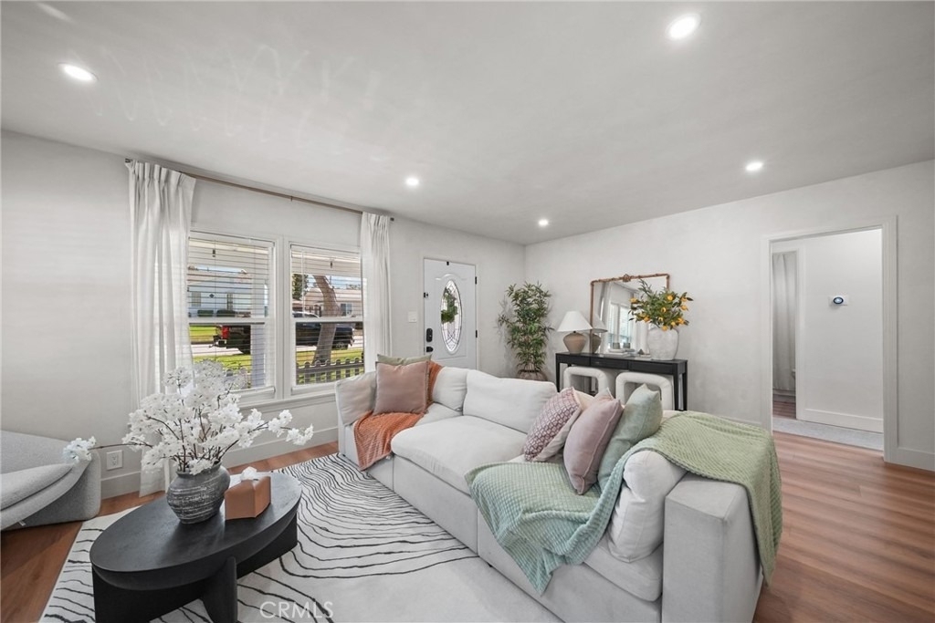 6013 Gregory - Photo 9