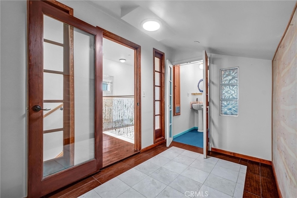 628 S Irena Avenue - Photo 15