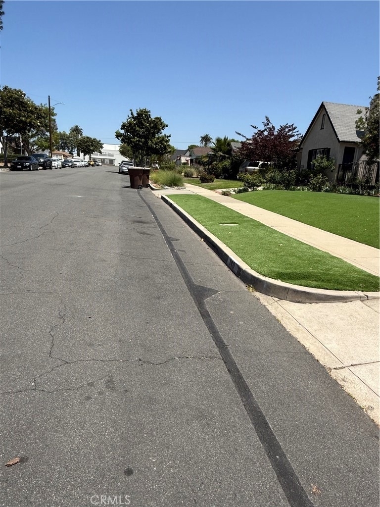 140 Primrose - Photo 3
