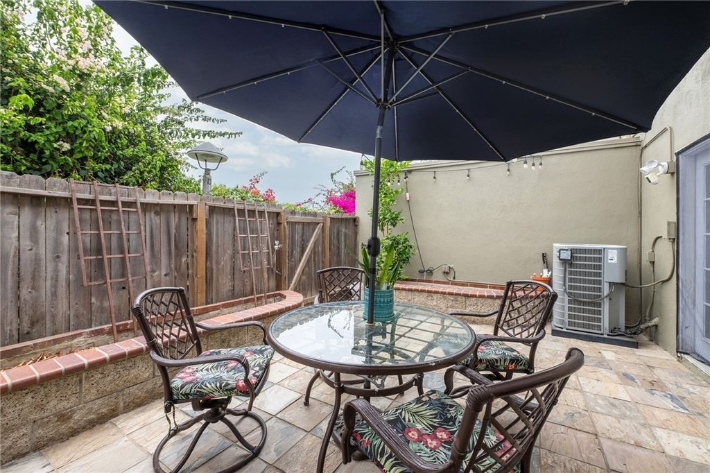4792 Larwin Avenue - Photo 24