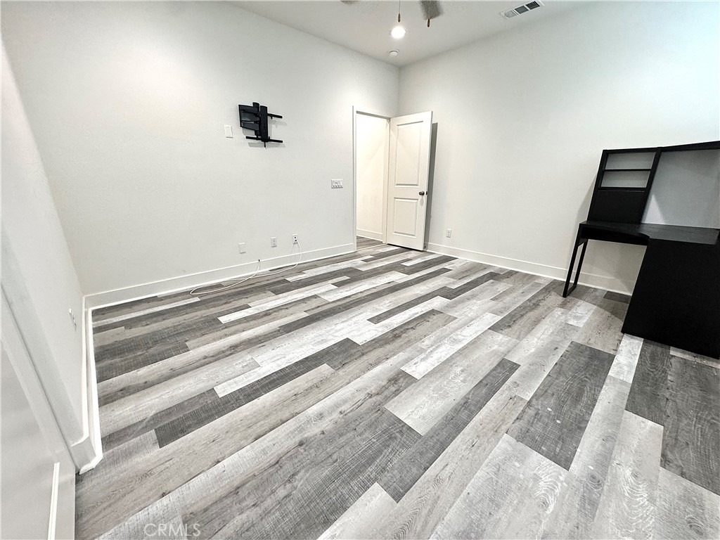 920 Spadra Avenue - Photo 43