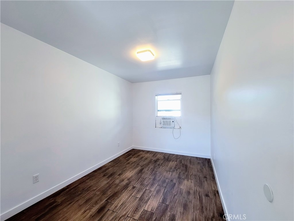 4514 Linden - Photo 5
