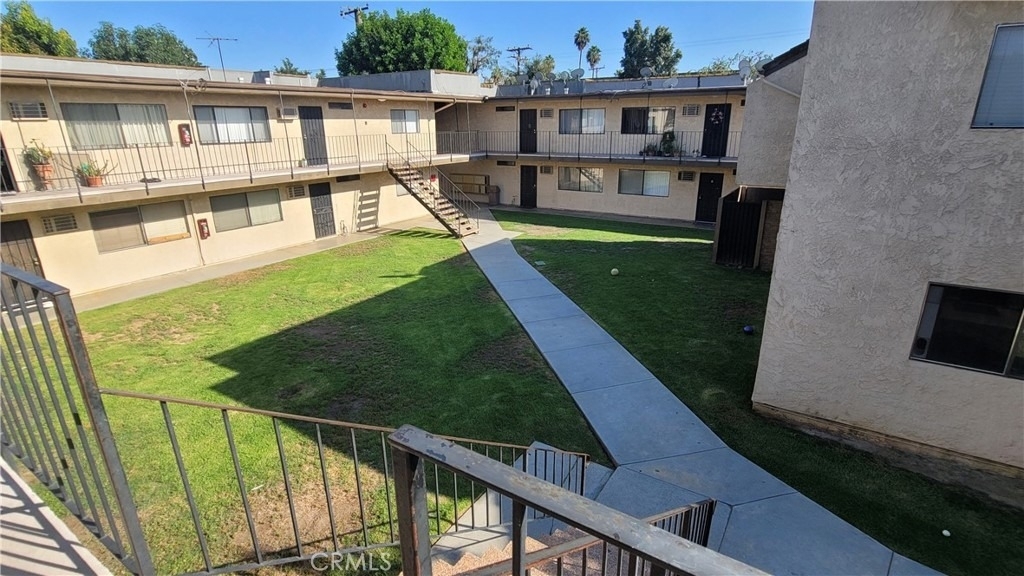 15351 Orange Avenue - Photo 15