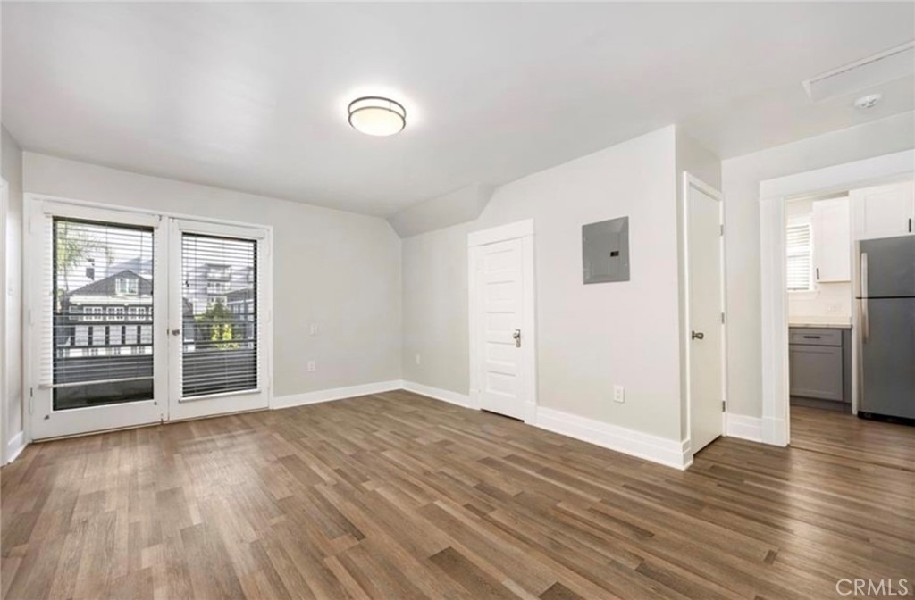 456 Linden - Photo 7