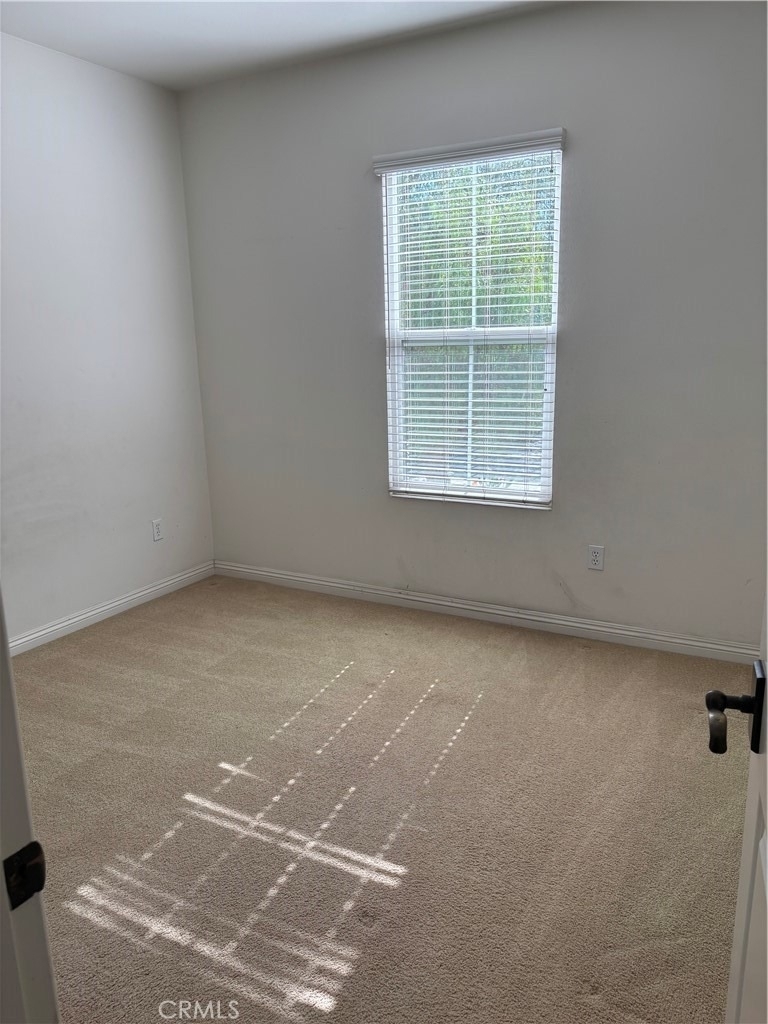 713 S Melrose - Photo 11