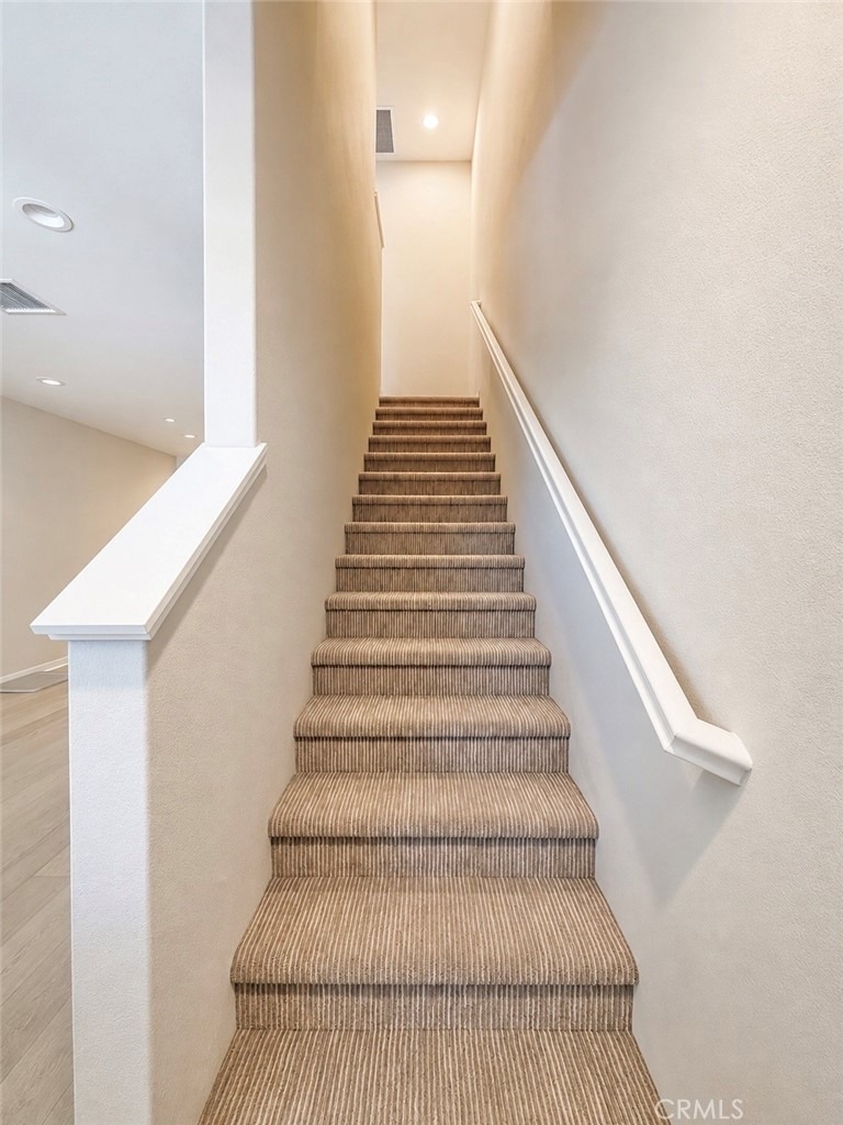 23 Sanctuary - Photo 12