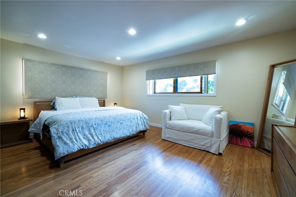 5220 E Los Flores Street - Photo 25