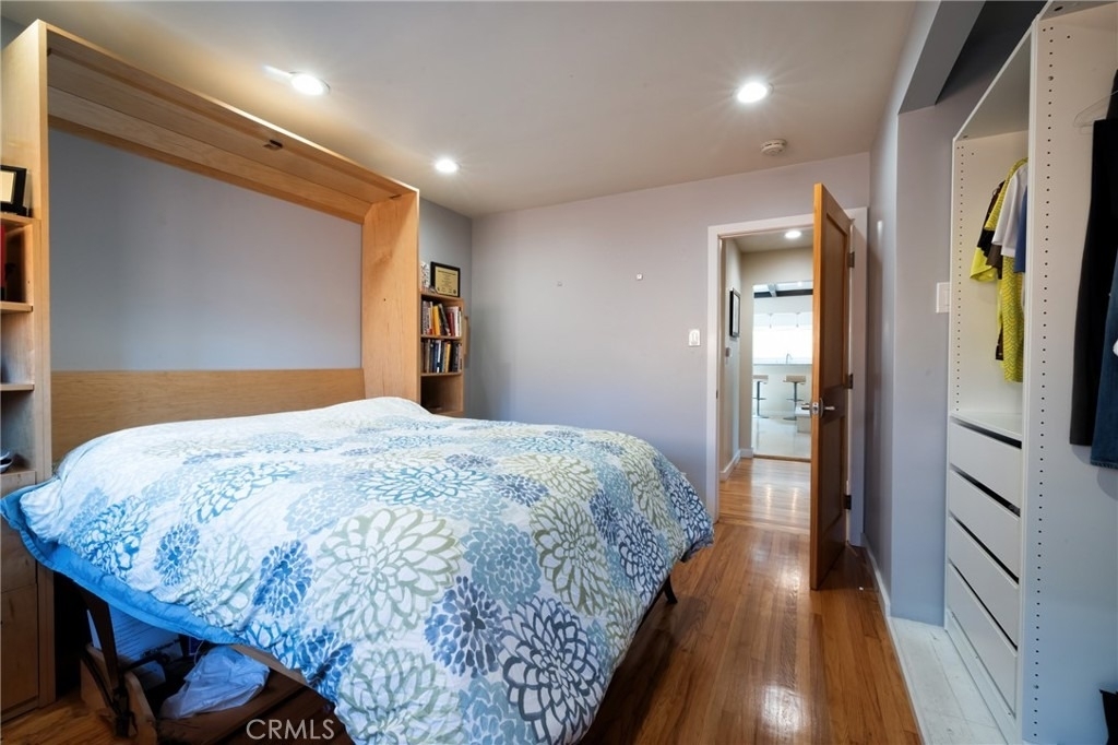 5220 E Los Flores Street - Photo 24