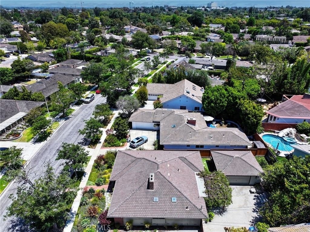5220 E Los Flores Street - Photo 35