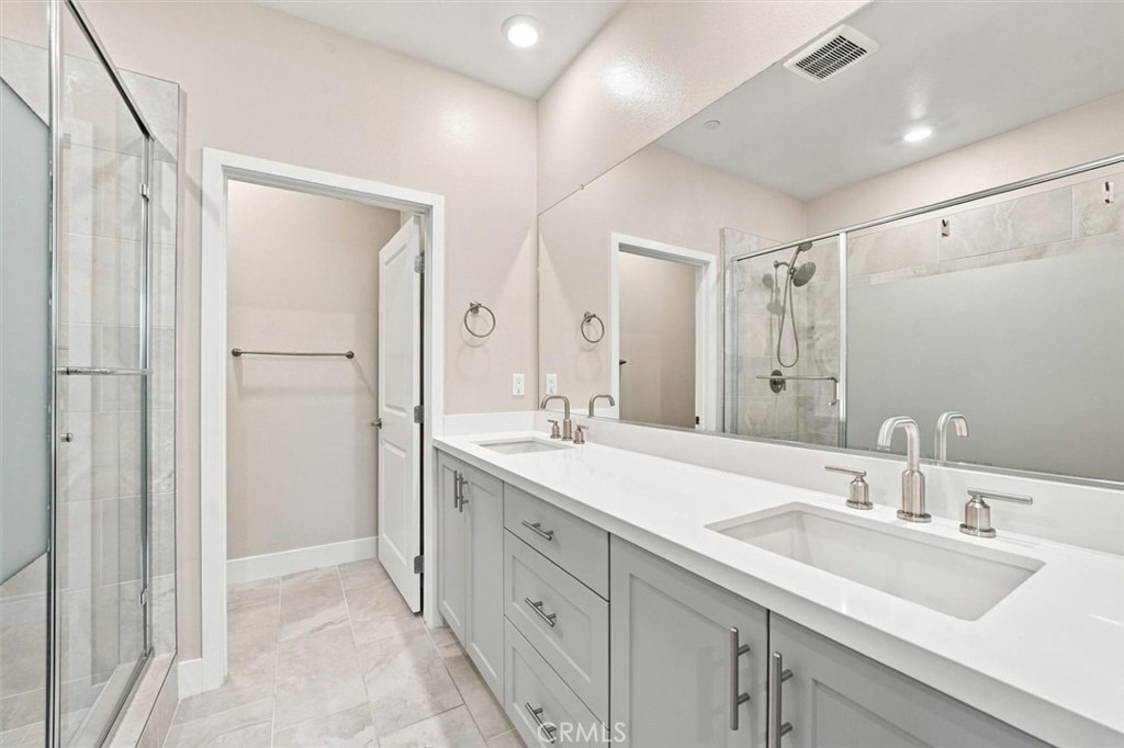 1692 W Enterprise Drive - Photo 41