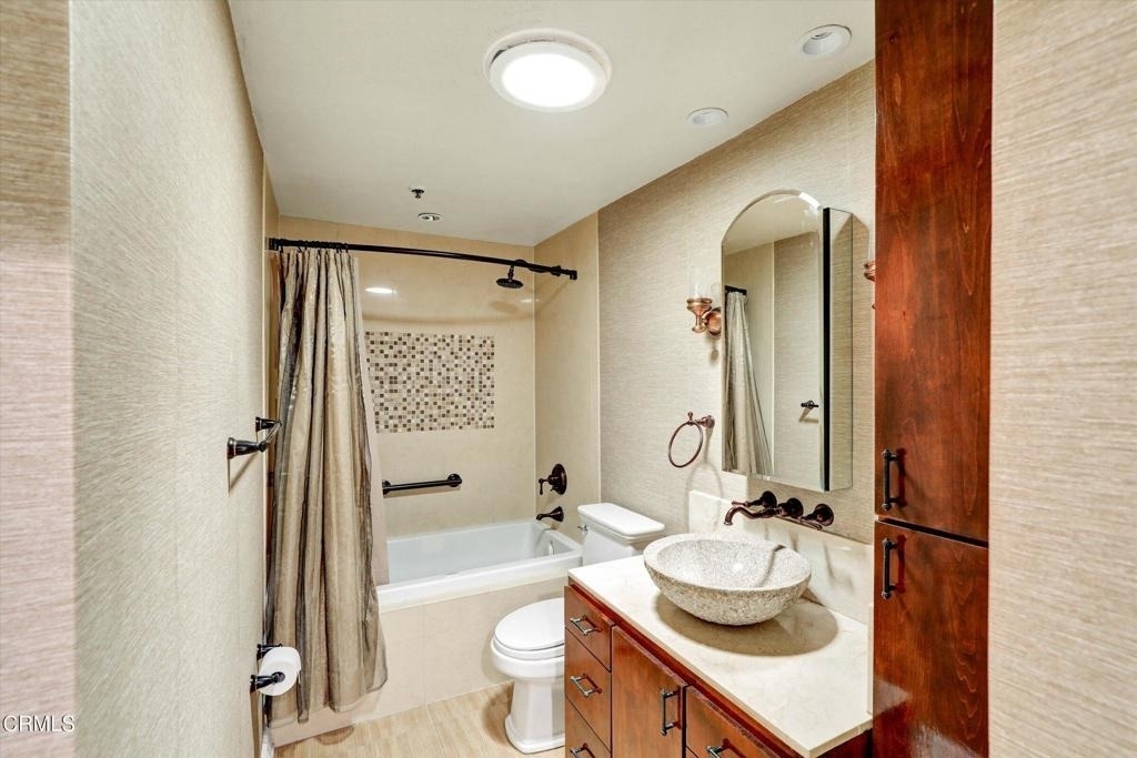 1310 E Orange Grove Boulevard - Photo 28