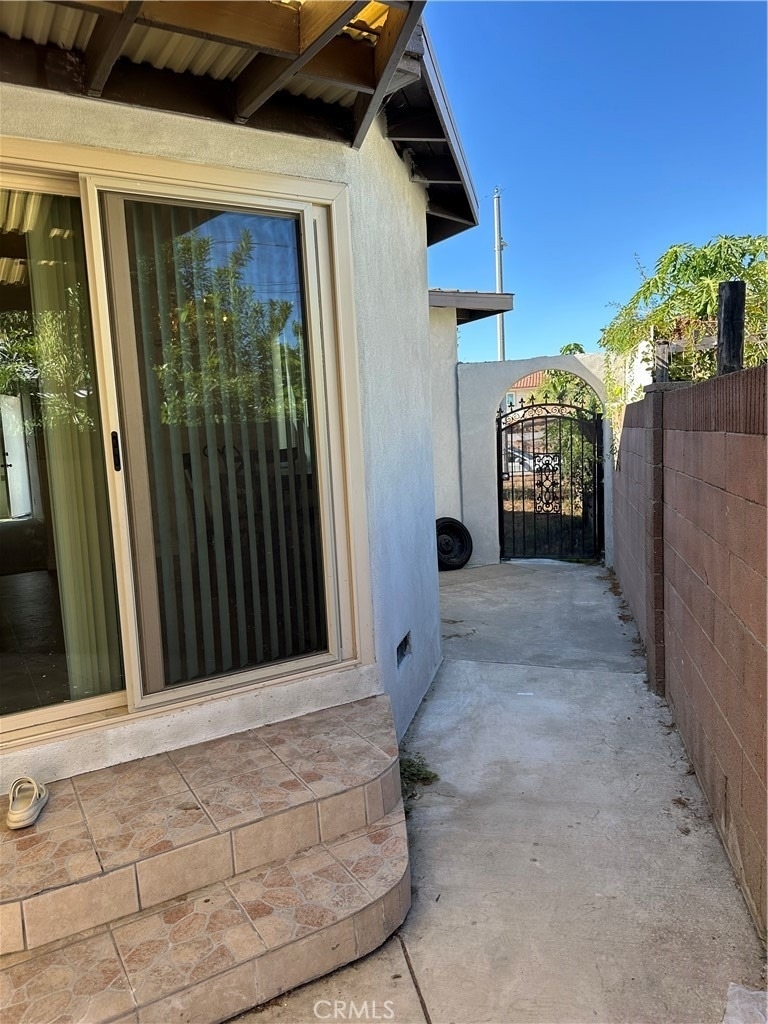 10742 Dorothy - Photo 10