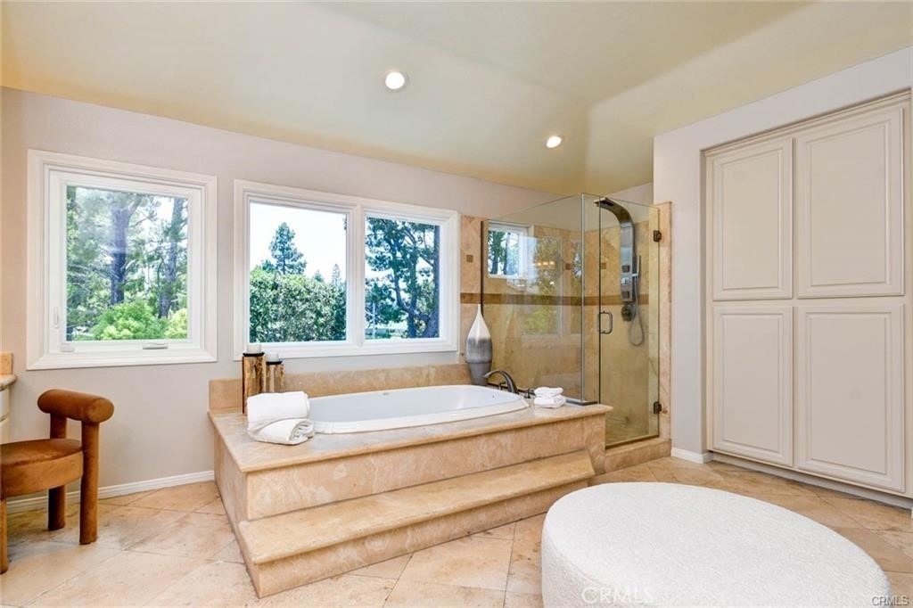 12370 Fairbanks Drive - Photo 13