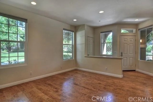 903 Maplewood - Photo 2