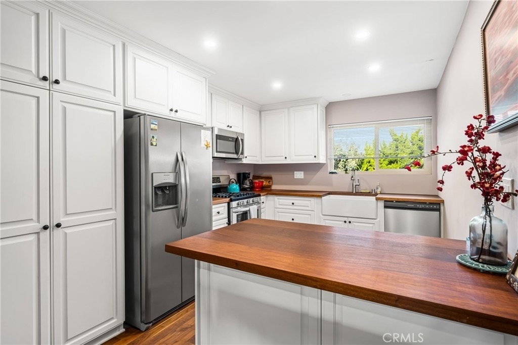 16877 Bluewater Lane - Photo 12