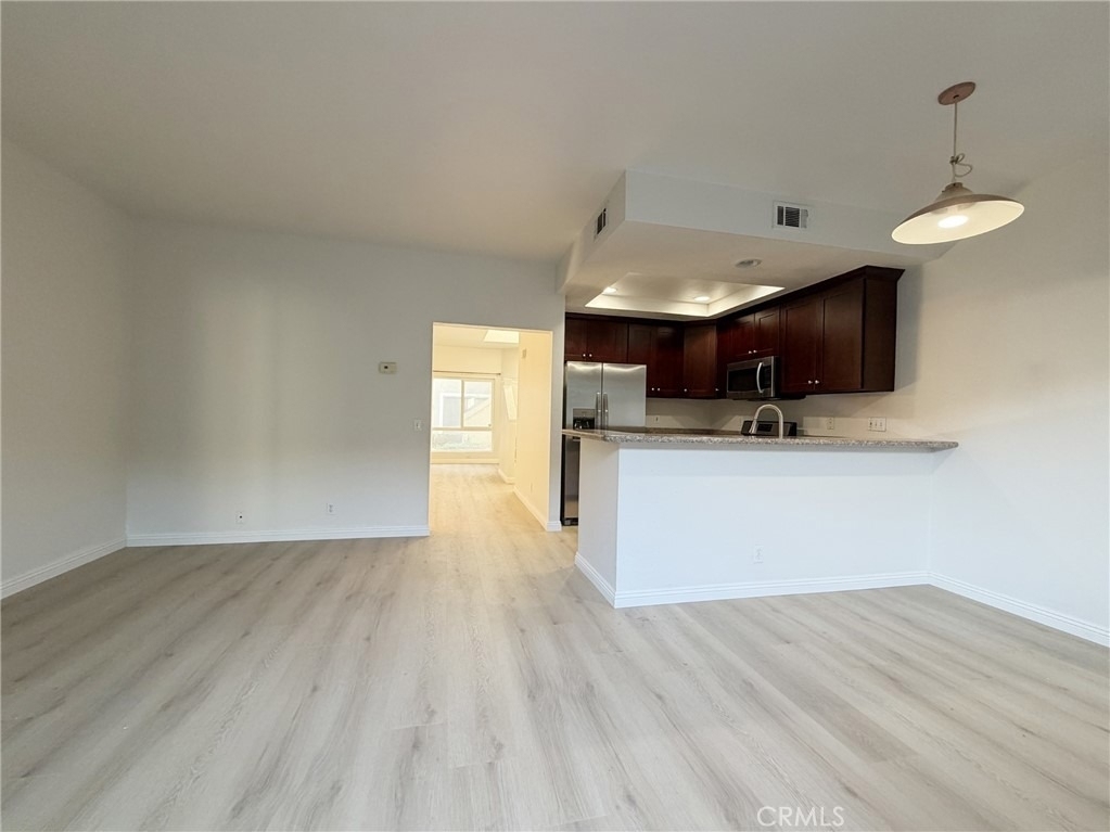 73 Goldenrod - Photo 7