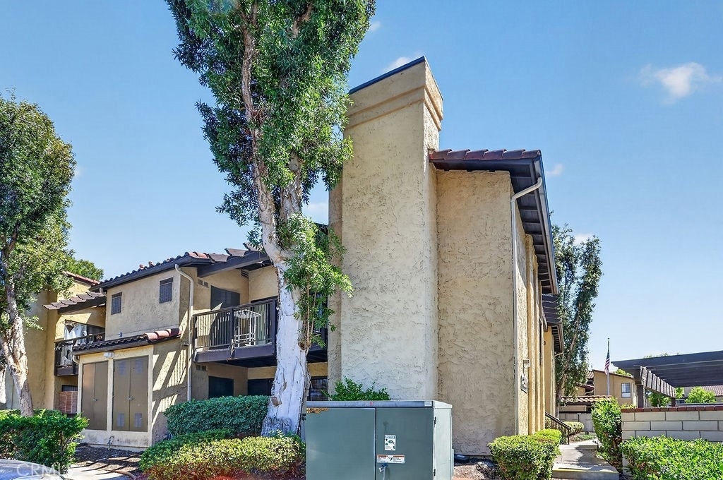 25661 Indian Hill - Photo 1