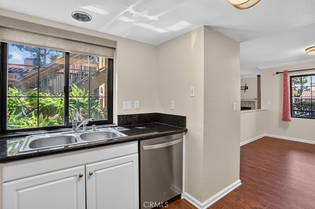25661 Indian Hill - Photo 11