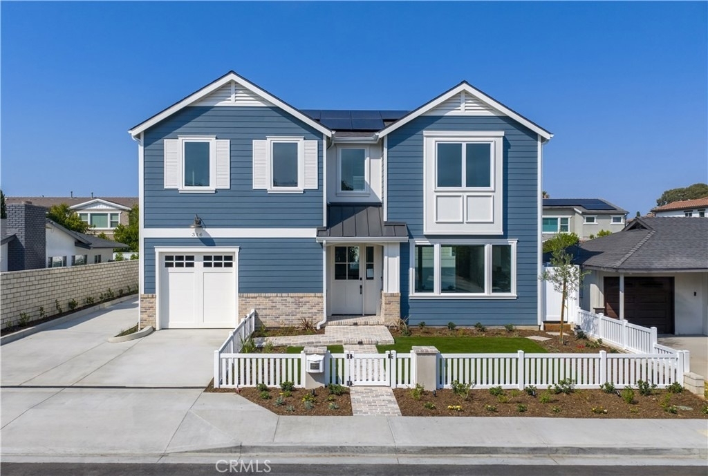 316 22nd Street - Photo 0