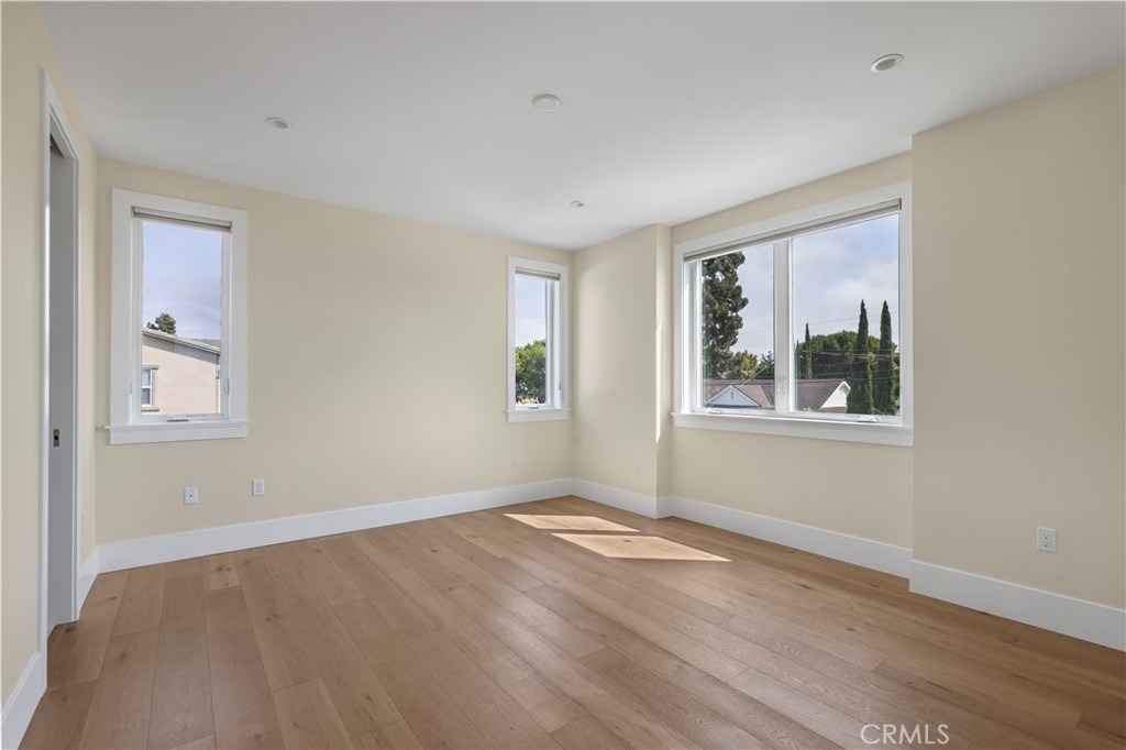 316 22nd Street - Photo 5