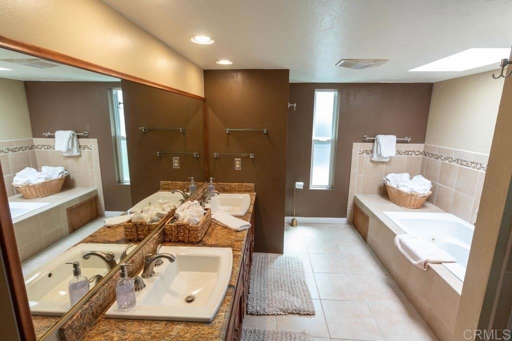 128 Roper Court - Photo 14