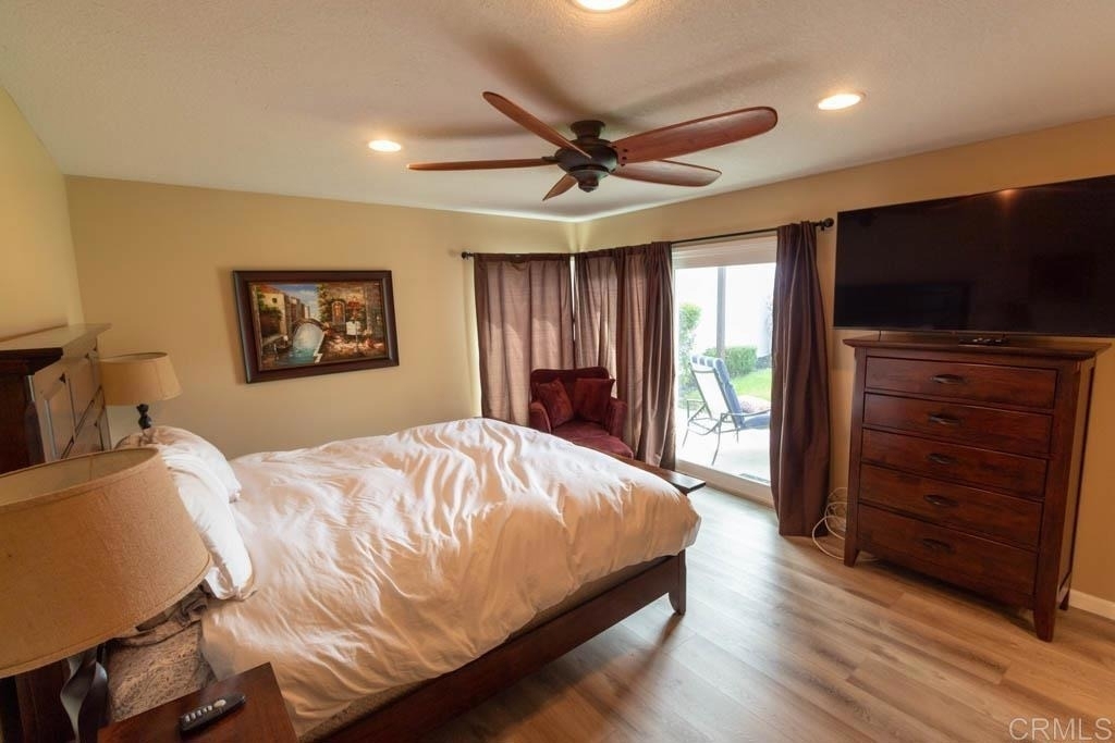 128 Roper Court - Photo 12