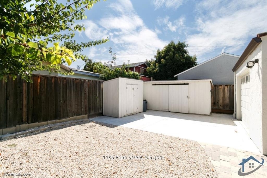 1186 Palm Street - Photo 22