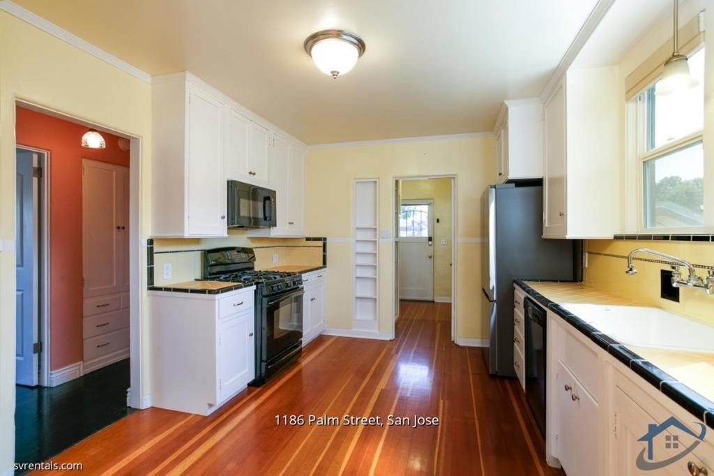 1186 Palm Street - Photo 5