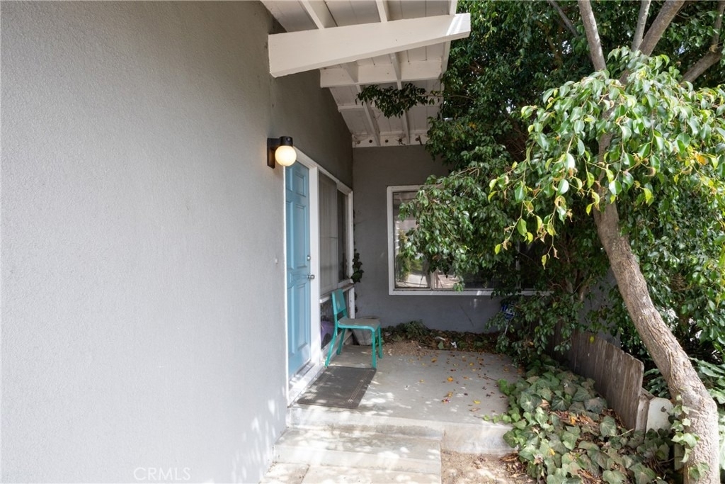 8357 Elsmore - Photo 3